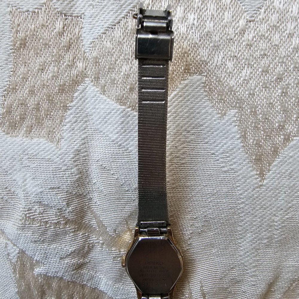 Seiko Quartz Dainty Black and Gold tone Watch - Picture 10 of 16